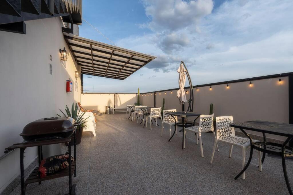 506 Great Location Ac 1bdrm 1bath Rooftop Ferienhaus